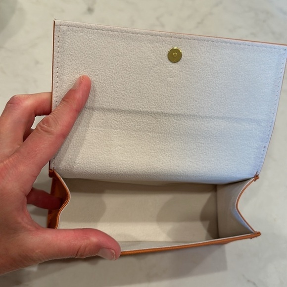 Tory Burch Orange Sunglasses Case Gold Logo NWOT - Picture 7 of 7